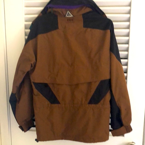 Helly Hansen Snow Jacket - Picture 4 of 7